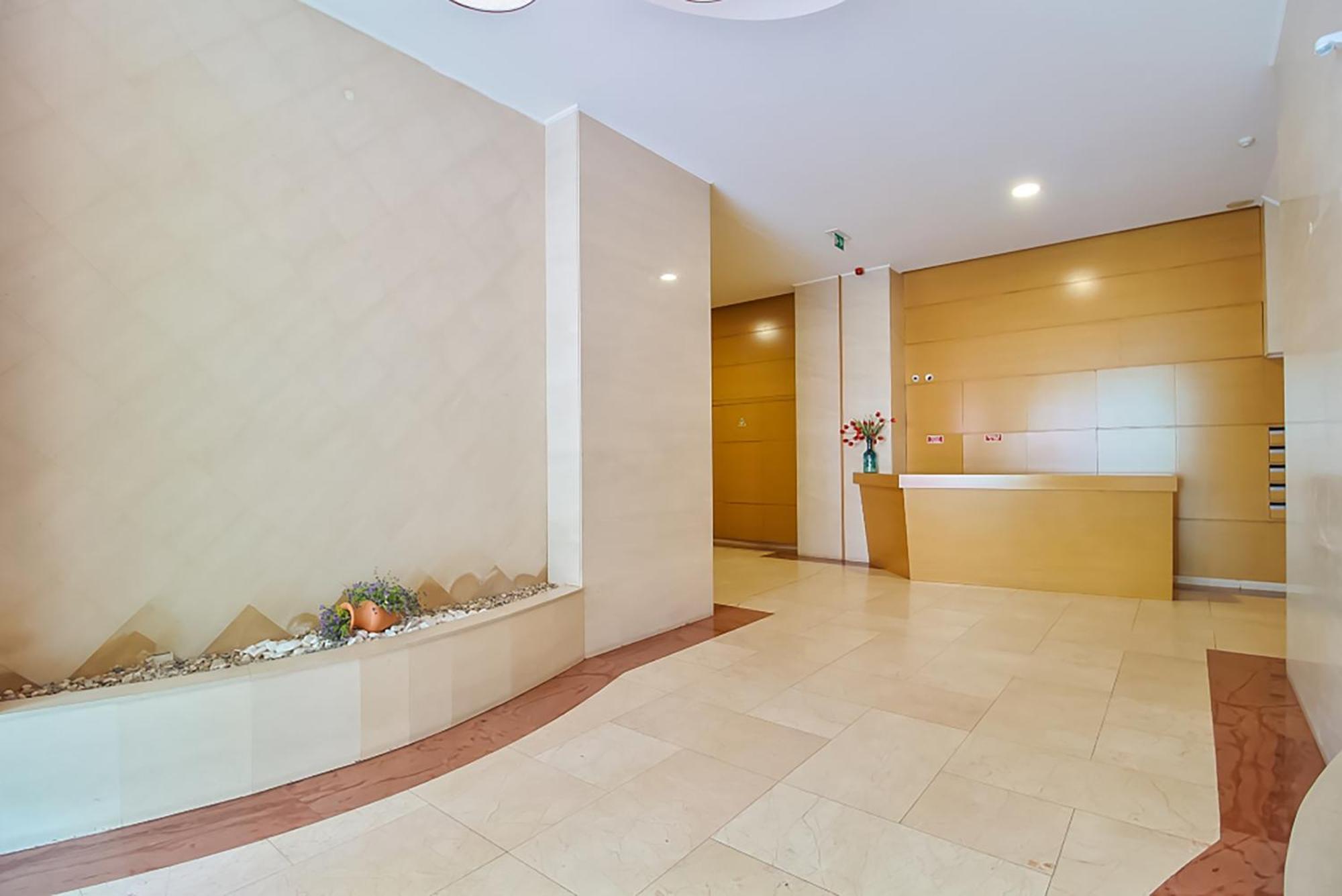 Haven In - Exquisite Floor With 7 Meters Balcony To The Largest Riverfront In * Lisboa